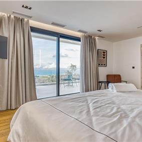4 bedroom villa with pool in Acharavi, Corfu, sleeps 8